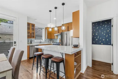 3131 SW Raymond Street Seattle WA 98126