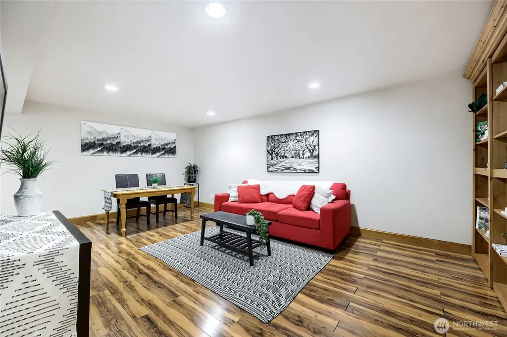 18314 320th Avenue NE Duvall WA 98019