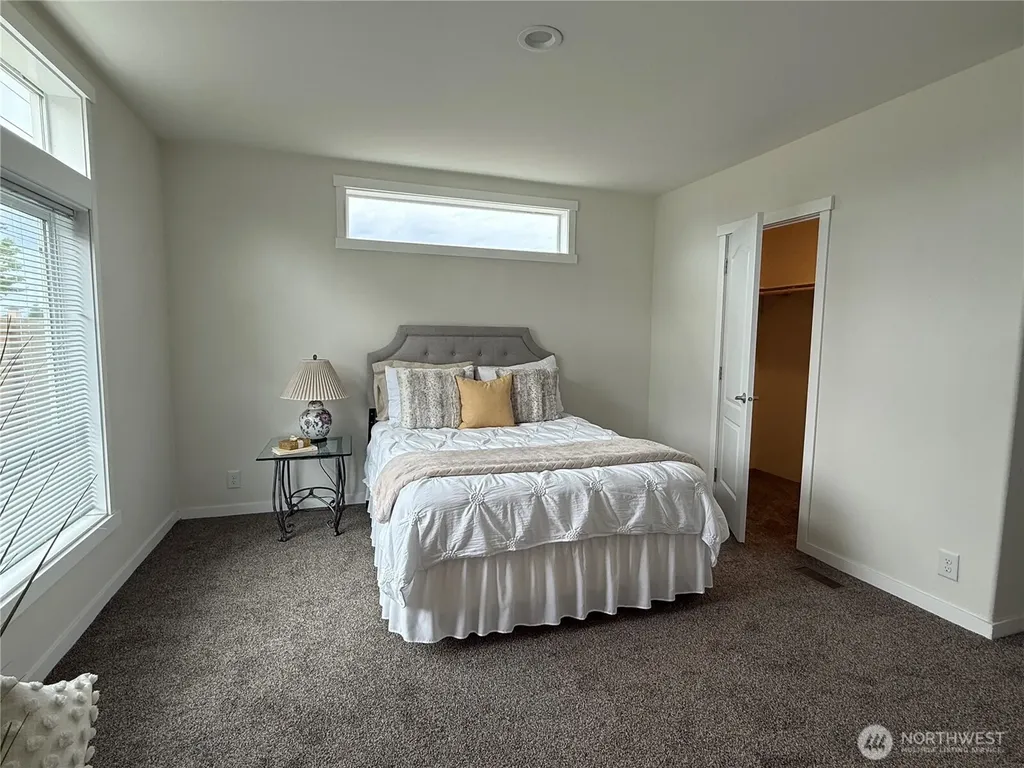 861 N Iris Avenue Sequim WA 98382