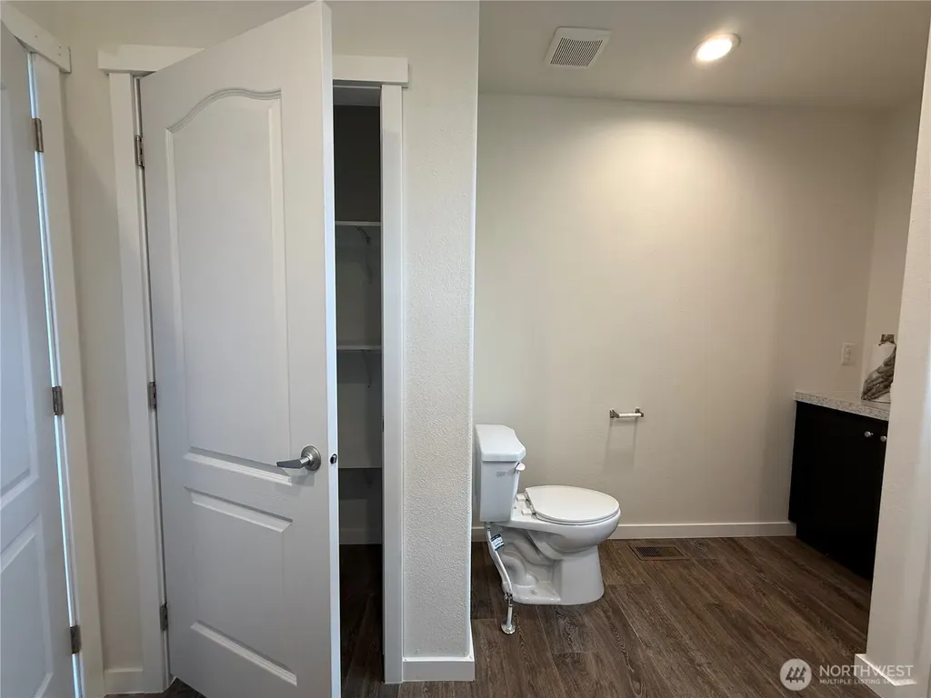 861 N Iris Avenue Sequim WA 98382