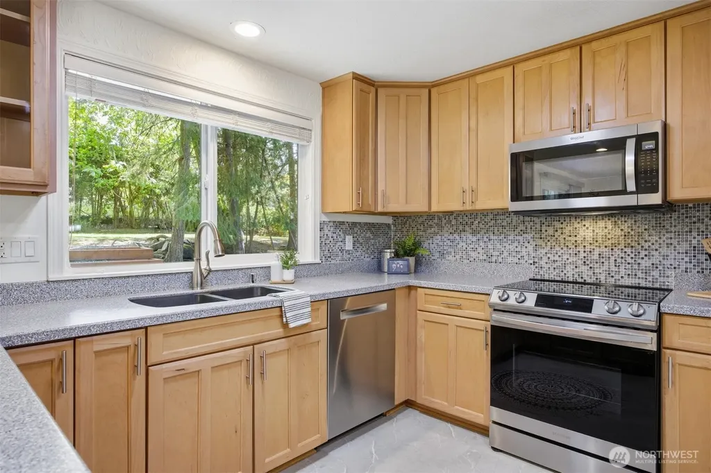 3838 Cindy Lane Bellingham WA 98226