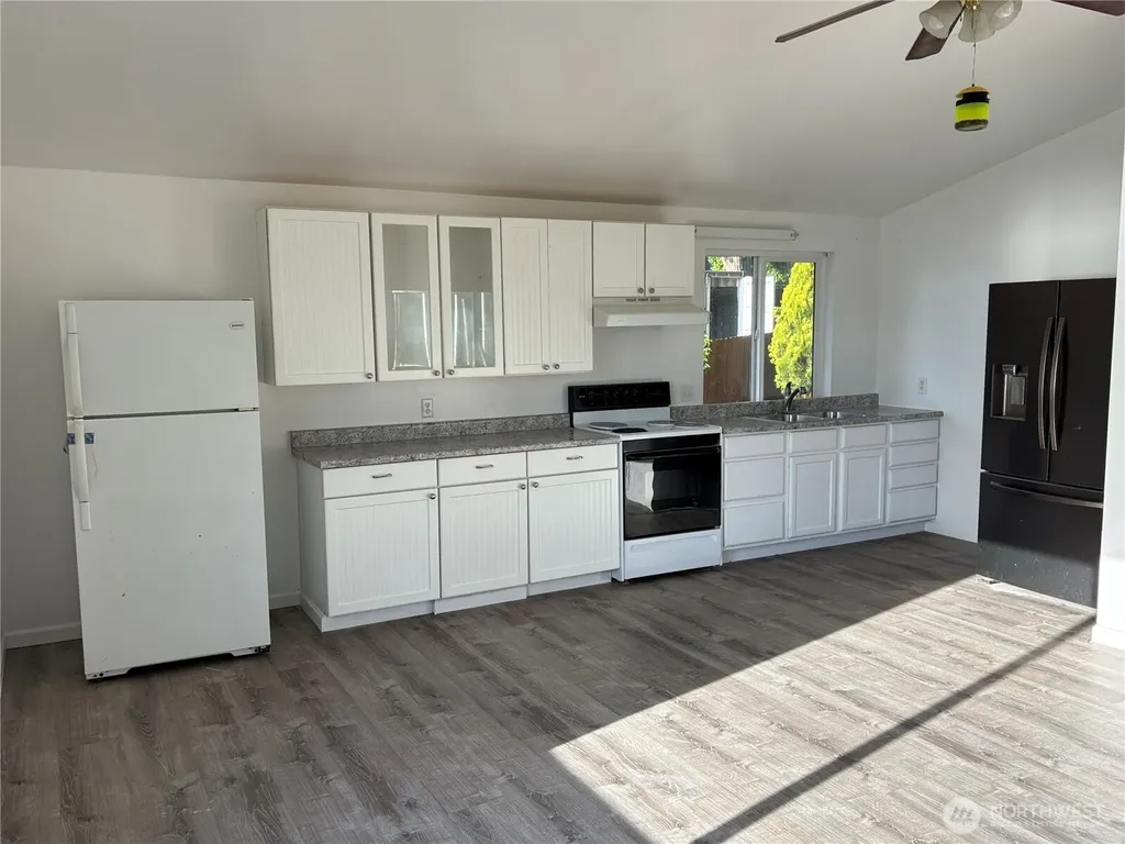 3410 E State Route 302 Belfair WA 98528