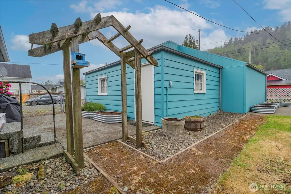 2701 Sumner Avenue Hoquiam WA 98550