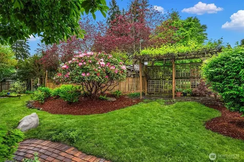 11831 SE 87th Street Newcastle WA 98056