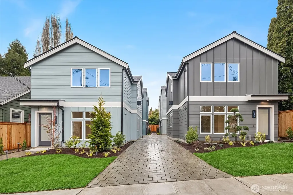 535 N 70th Street Seattle WA 98103