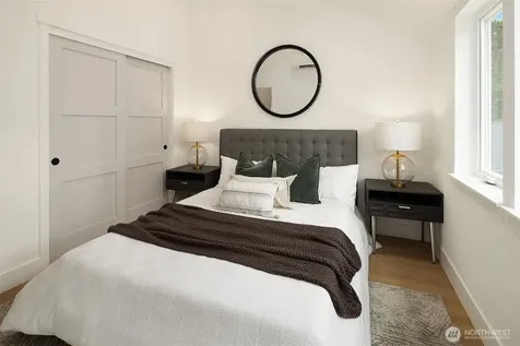 535 N 70th Street Seattle WA 98103