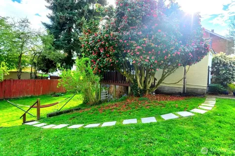 1108 43rd Street S Tacoma WA 98418
