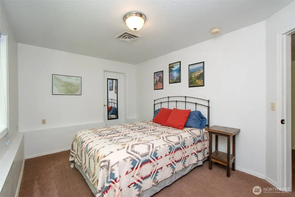3509 S Old Mill Road Port Angeles WA 98362