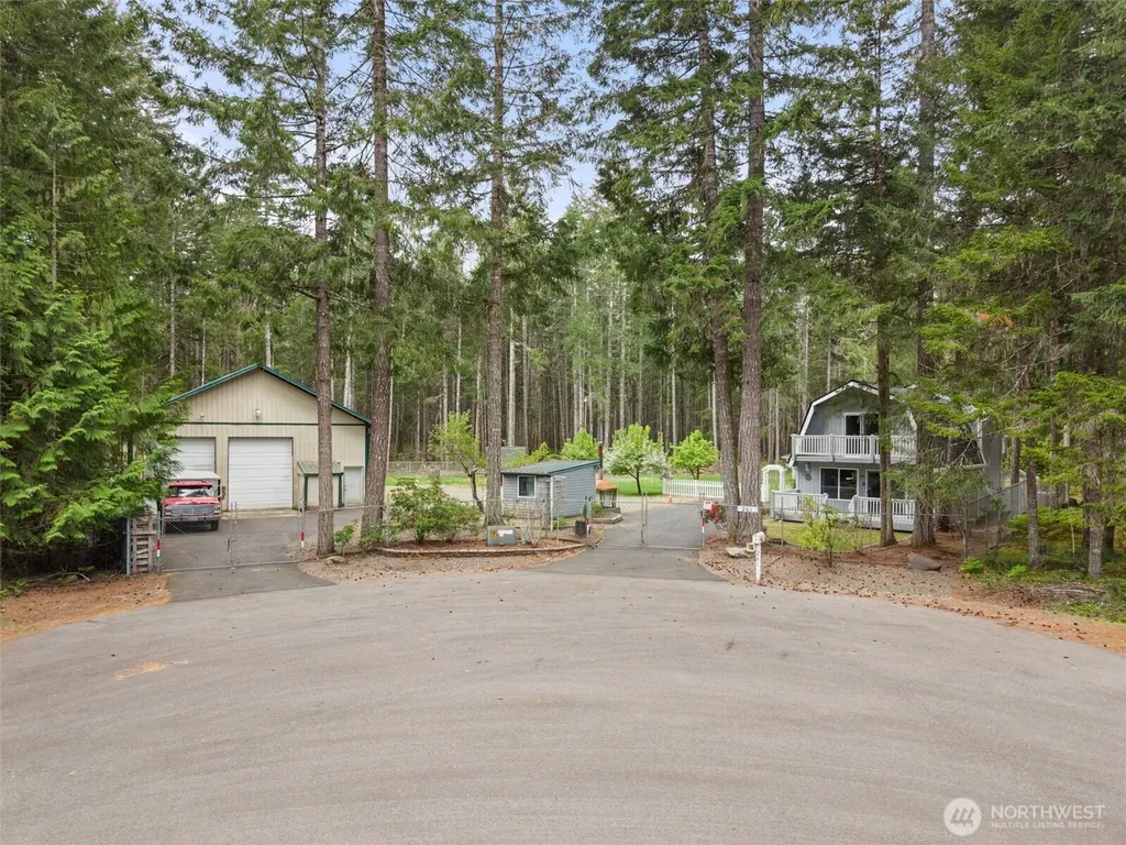 261 N Olympic Way Hoodsport WA 98548