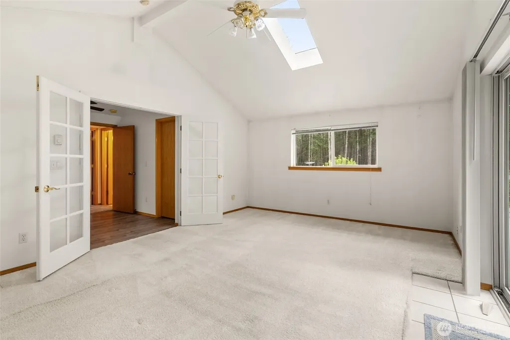 261 N Olympic Way Hoodsport WA 98548