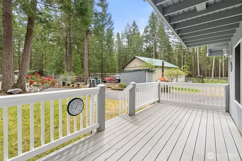 261 N Olympic Way Hoodsport WA 98548