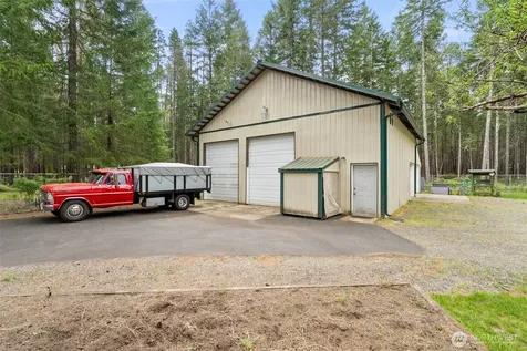 261 N Olympic Way Hoodsport WA 98548