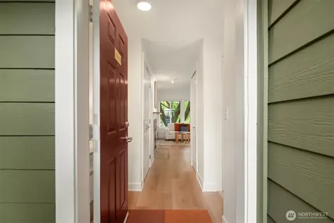 300 N 130th Street Seattle WA 98133