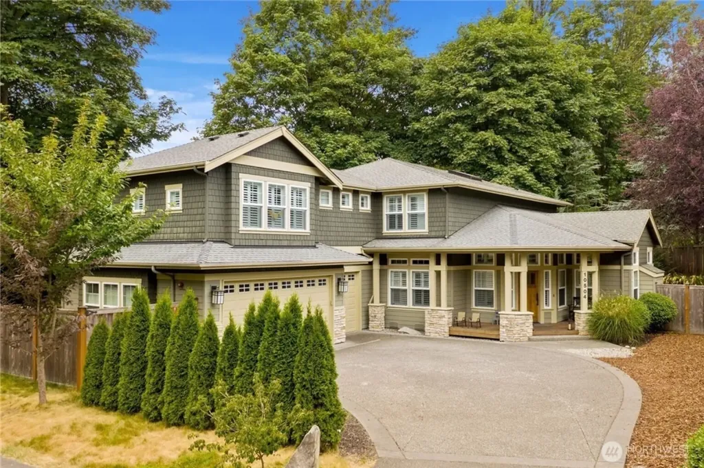 10504 NE 114th Lane Kirkland WA 98033