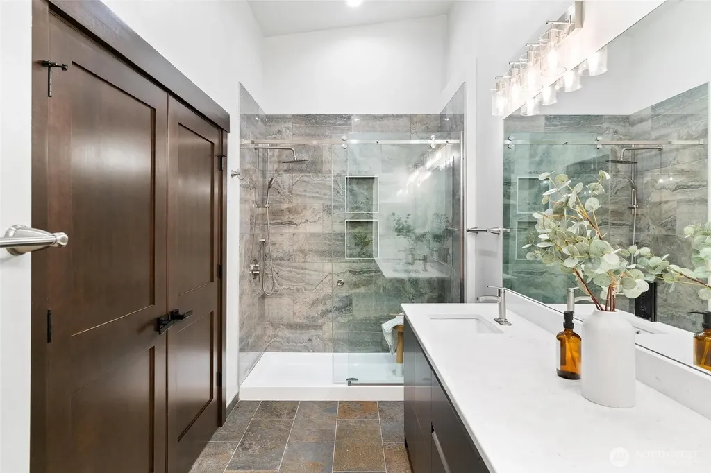 36 Fall Creek Lane Leavenworth WA 98826