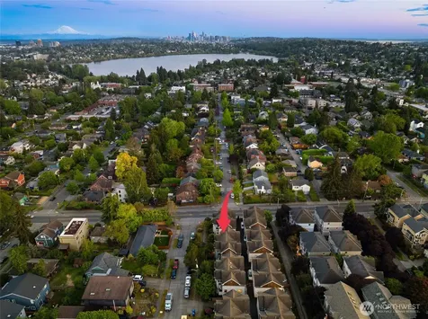 8509 Interlake Avenue N Seattle WA 98103