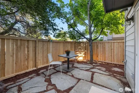 8509 Interlake Avenue N Seattle WA 98103