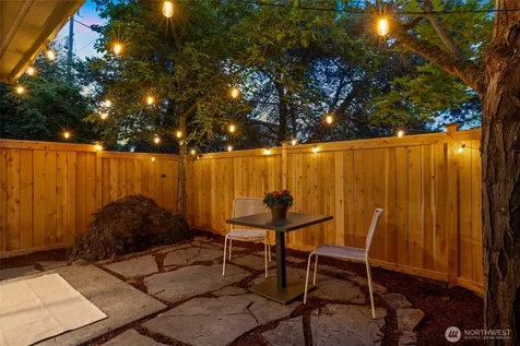 8509 Interlake Avenue N Seattle WA 98103