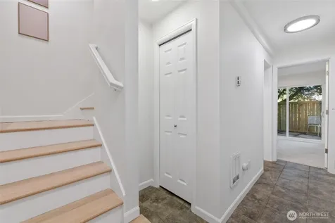 8509 Interlake Avenue N Seattle WA 98103