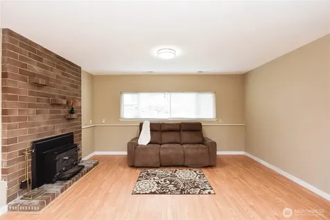 9102 46th Drive NE Marysville WA 98270