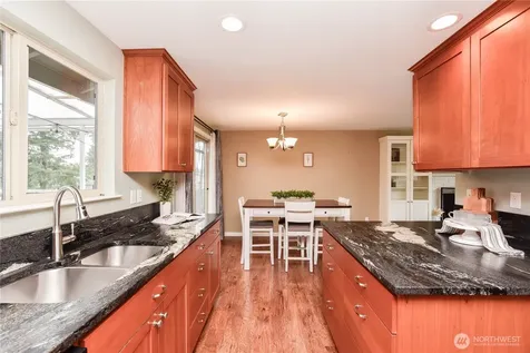 9102 46th Drive NE Marysville WA 98270