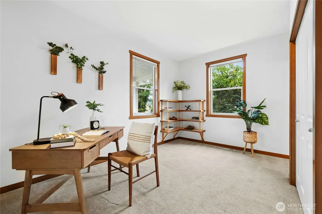 8118 NE 126th Street Kirkland WA 98034