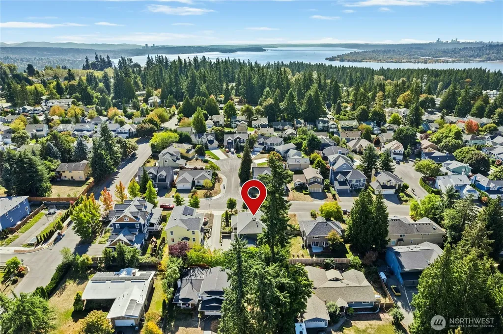 8118 NE 126th Street Kirkland WA 98034