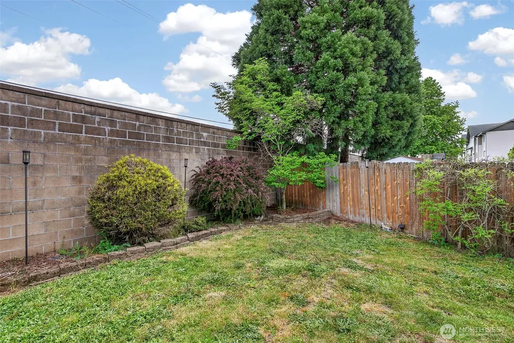 16514 NE 67th Street Vancouver WA 98382