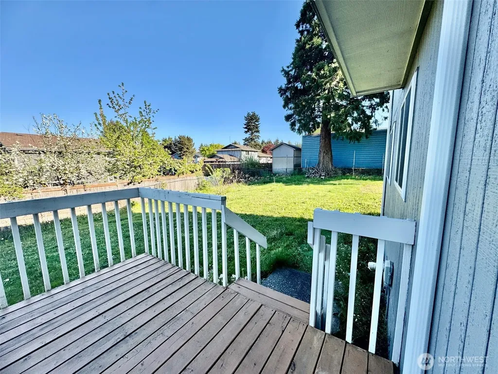 7711 40th Avenue Ct E Tacoma WA 98443