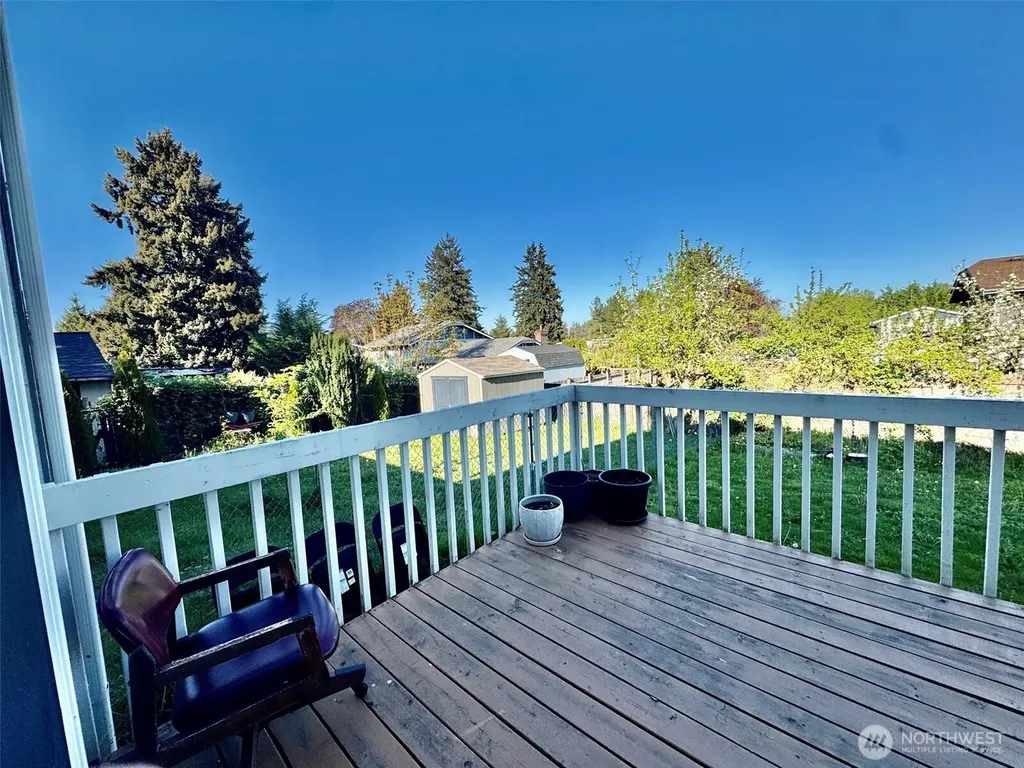 7711 40th Avenue Ct E Tacoma WA 98443