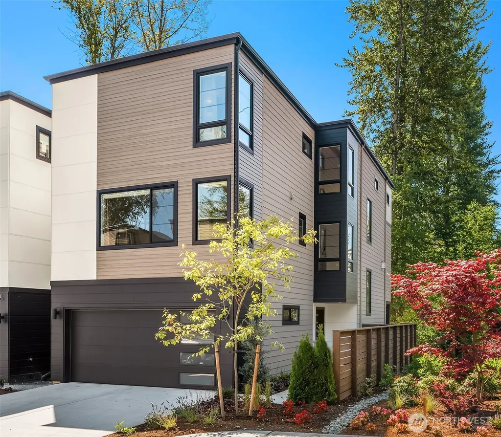 14821 NE 2nd Court Bellevue WA 98007
