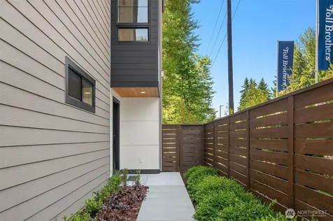 14821 NE 2nd Court Bellevue WA 98007
