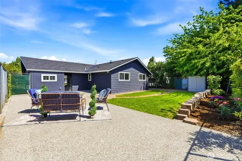2222 Oklahoma Avenue Everett WA 98201