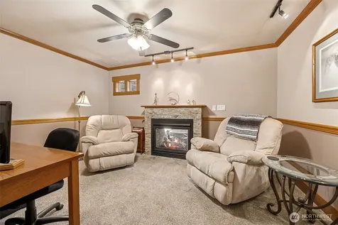 13811 68th Avenue Ct E Puyallup WA 98373
