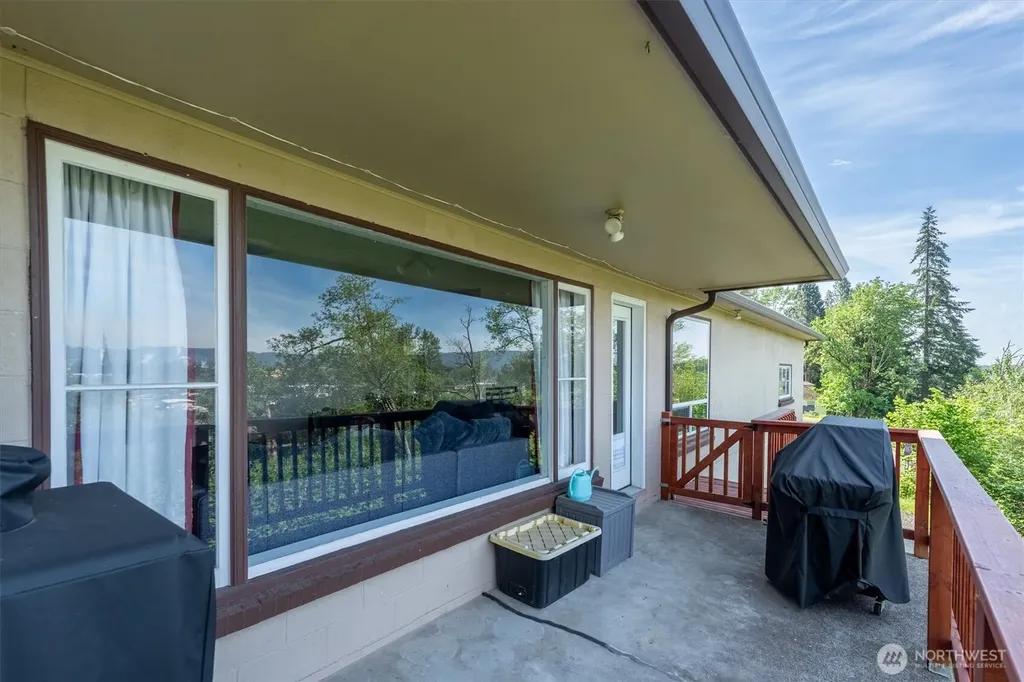 201 Carroll Road Kelso WA 98626