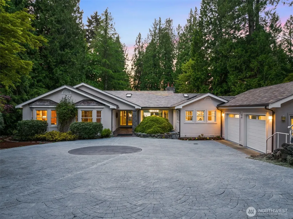 3718 S 334th Street Federal Way WA 98001
