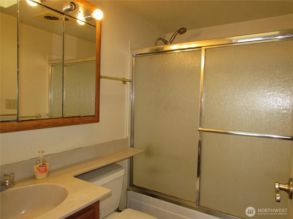 6728 Totem Beach Loop Road Tulalip WA 98271