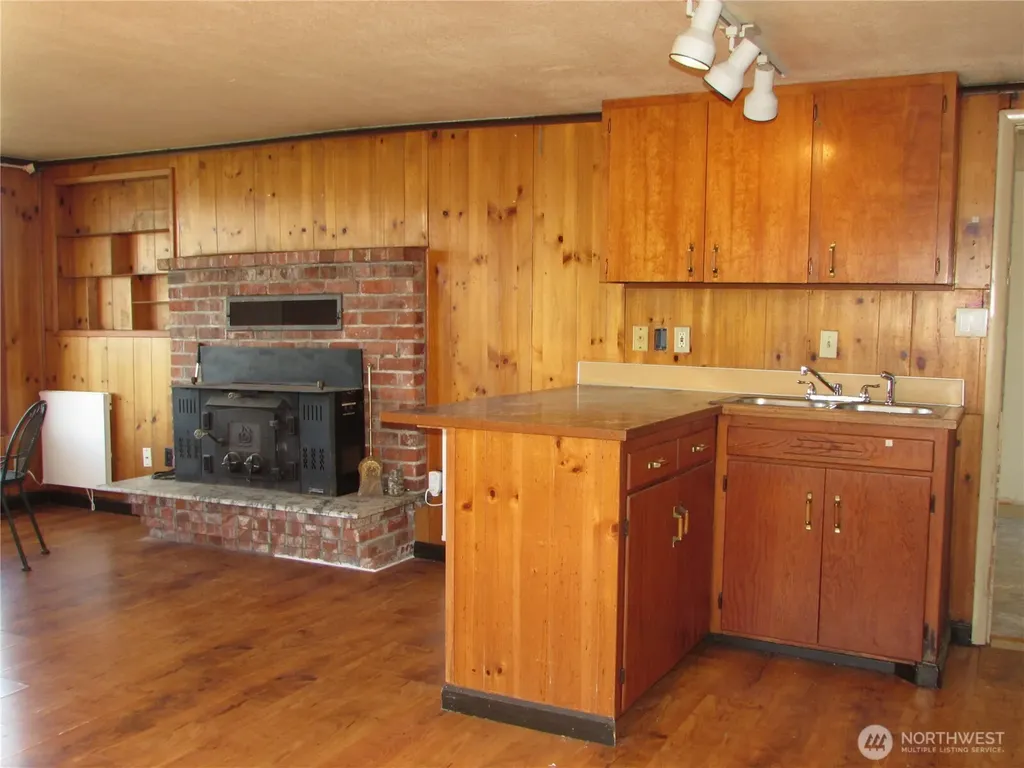 6728 Totem Beach Loop Road Tulalip WA 98271