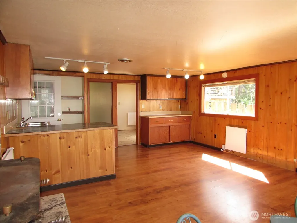 6728 Totem Beach Loop Road Tulalip WA 98271