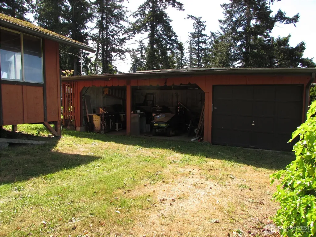 6728 Totem Beach Loop Road Tulalip WA 98271