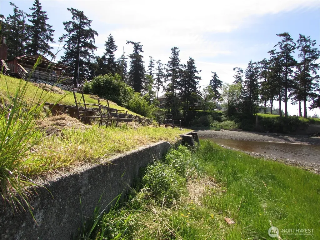 6728 Totem Beach Loop Road Tulalip WA 98271