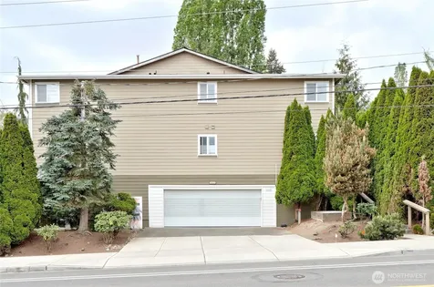 18523 68th Avenue NE Kenmore WA 98028