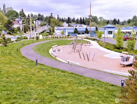 18523 68th Avenue NE Kenmore WA 98028