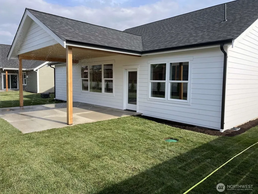 2180 Lagerwey Circle Lynden WA 98264