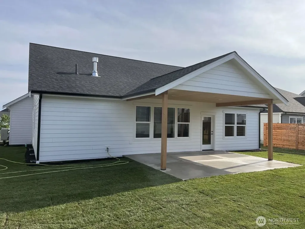 2180 Lagerwey Circle Lynden WA 98264