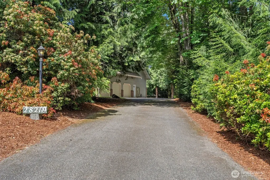 28219 187th Avenue SE Kent WA 98042