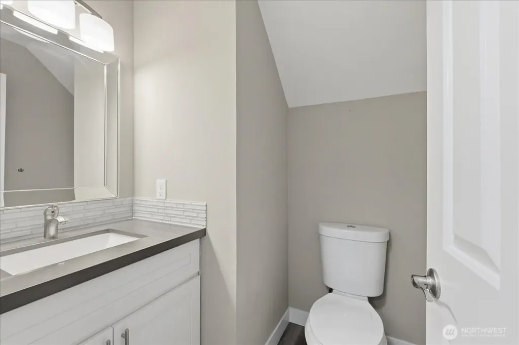 6813 81st Avenue NW Gig Harbor WA 98335