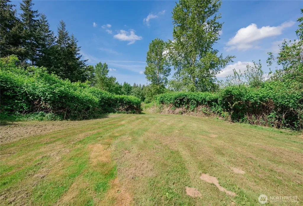 6011 Medcalf Road Bellingham WA 98226