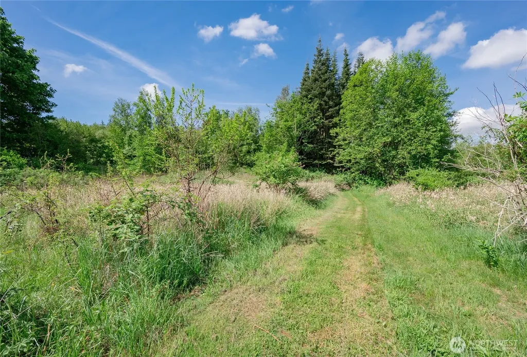6011 Medcalf Road Bellingham WA 98226