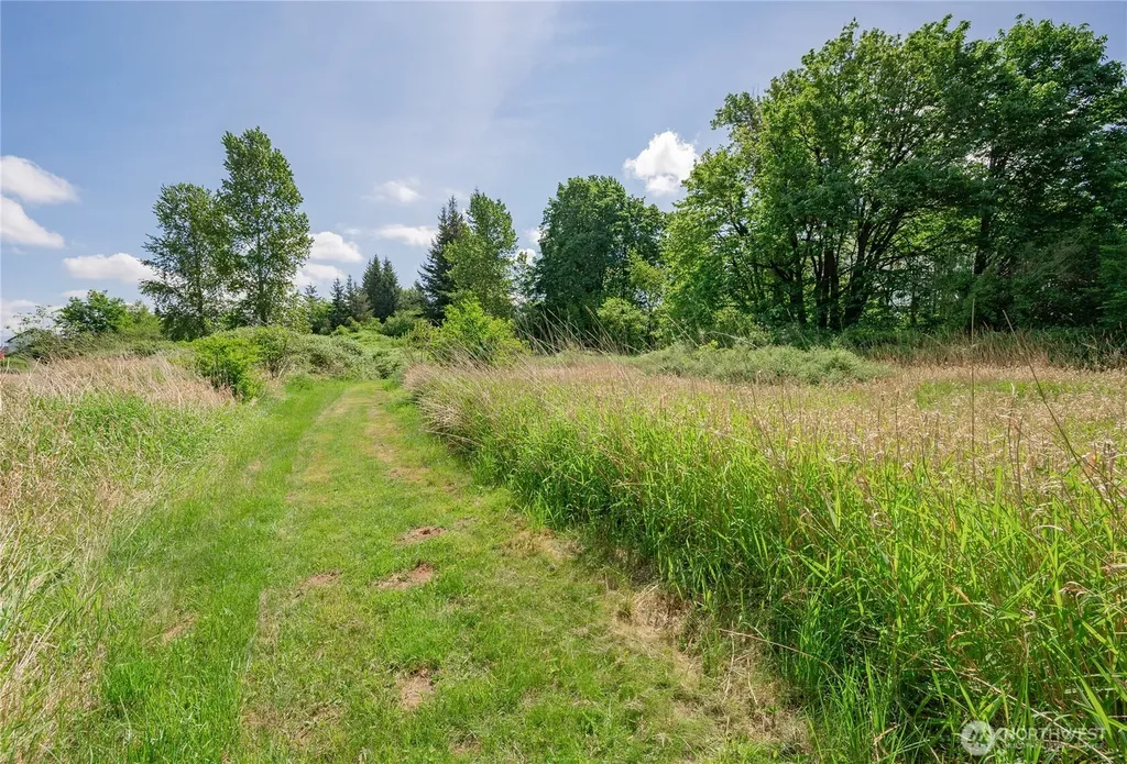 6011 Medcalf Road Bellingham WA 98226